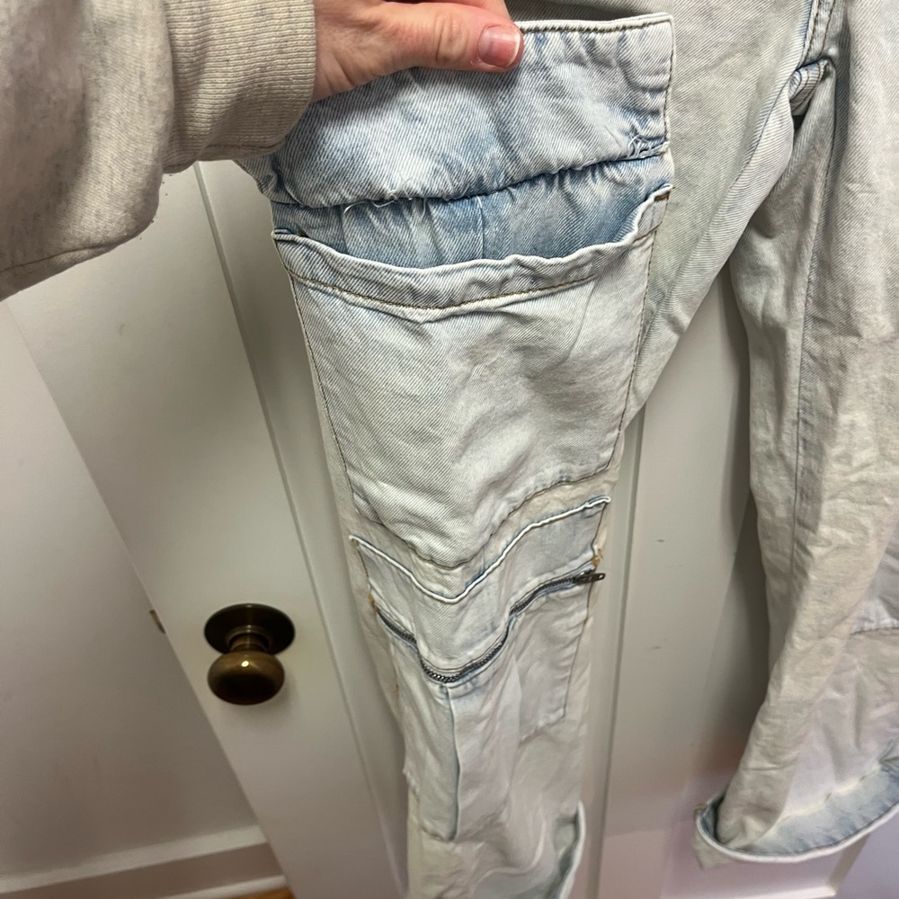 WeWoreWhat light wash Wide Leg cargo Jeans - Picture 10 of 11